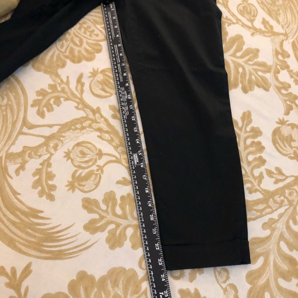 Jones NewYork Capris - Picture 7 of 7